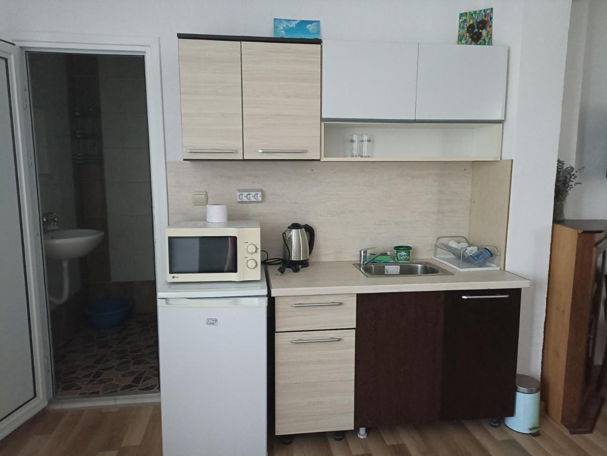 Stai Za Gosti Bazdarovi Apartamento Byala  Exterior foto